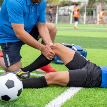 Most-Common-Sports-Injuries-1200x900