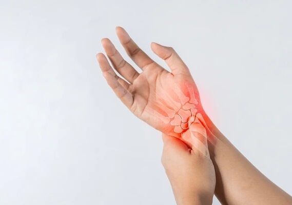 Hand-Arthritis-Pain